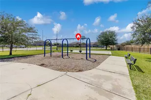 6903 Musclewood Rd, Baytown, TX 77521 - Photo 35