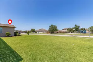 6903 Musclewood Rd, Baytown, TX 77521 - Photo 5