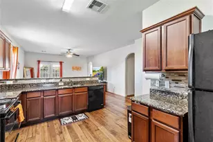 6903 Musclewood Rd, Baytown, TX 77521 - Photo 11