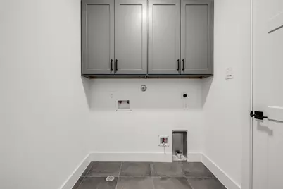 1634 Castle Court, Houston, TX 77006 - Photo 31