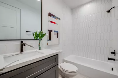 1634 Castle Court, Houston, TX 77006 - Photo 41