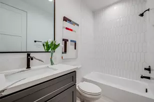 1634 Castle Ct, Houston, TX 77006 - Photo 33