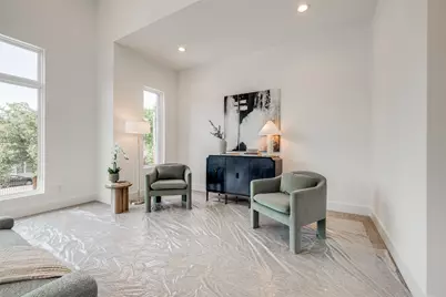 1634 Castle Court, Houston, TX 77006 - Photo 23