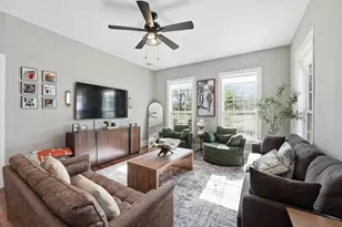 1215 Main St, Richmond, TX 77469 - Photo 3