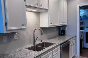 937 5th St, San Leon, TX 77539 - Photo 5