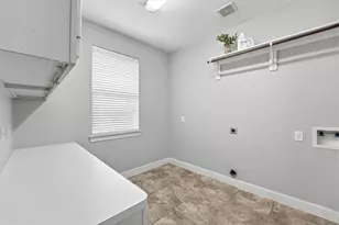 15718 Starcreek Ln, Houston, TX 77044 - Photo 27