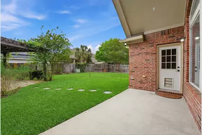 15718 Starcreek Lane, Houston, TX 77044 - Photo 29