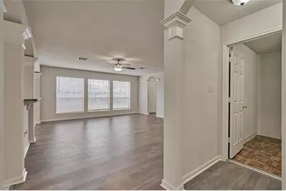 511 Elm Ridge Drive, Spring, TX 77386 - Photo 11