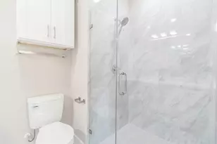 9821 Richcroft St, Houston, TX 77029 - Photo 9