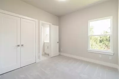 9821 Richcroft Street, Houston, TX 77029 - Photo 11