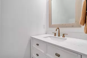 1723 Michigan St, Houston, TX 77006 - Photo 5