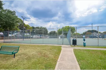 10615 Heatherford Drive, Houston, TX 77041 - Photo 45