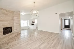 10615 Heatherford Dr, Houston, TX 77041 - Photo 17
