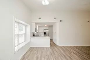 10615 Heatherford Dr, Houston, TX 77041 - Photo 13