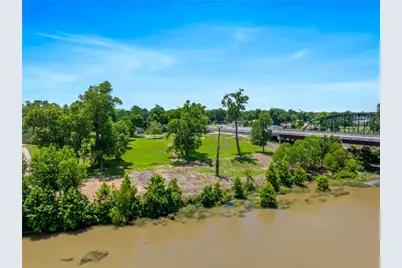 920 Robson, Columbus, TX 78934 - Photo 9