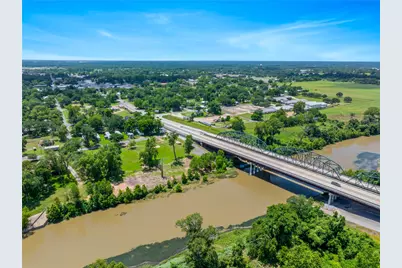 920 Robson, Columbus, TX 78934 - Photo 7
