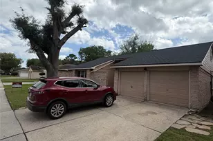 11811 Spruce Mountain Dr, Houston, TX 77067 - Photo 7