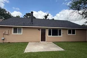 11811 Spruce Mountain Dr, Houston, TX 77067 - Photo 3
