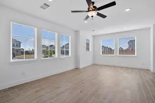 10014 Agave Pt Ct, Manvel, TX 77578 - Photo 13