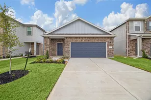 10035 Tiger Flower Ln, Houston, TX 77016 - Photo 1