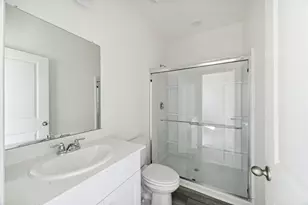 10035 Tiger Flower Ln, Houston, TX 77016 - Photo 11