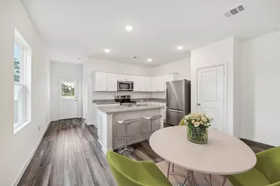 10035 Tiger Flower Lane, Houston, TX 77016 - Photo 3