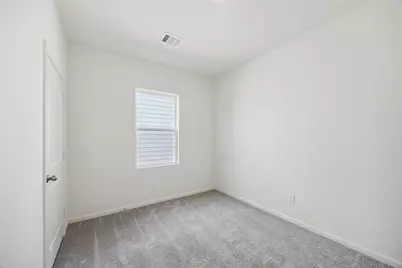 10035 Tiger Flower Lane, Houston, TX 77016 - Photo 9