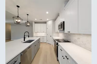 10312 Lakewood Drive, Conroe, TX 77385 - Photo 15