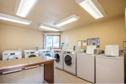 39501 Evans St, Other, OR 97055 - Photo 15