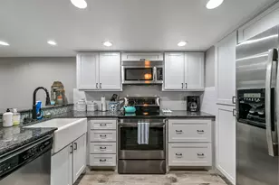 7310 Seawall Blvd, Galveston, TX 77551 - Photo 17