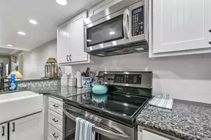 7310 Seawall Blvd, Galveston, TX 77551 - Photo 19