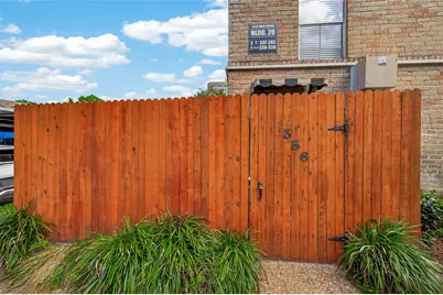 4649 Wild Indigo Street #336, Houston, TX 77027 - Photo 5