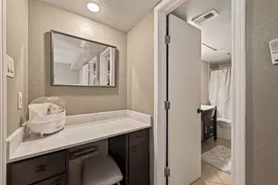4649 Wild Indigo St, Houston, TX 77027 - Photo 23