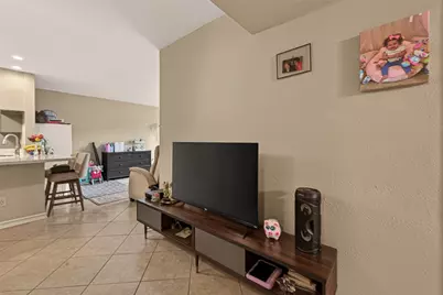 4649 Wild Indigo Street #336, Houston, TX 77027 - Photo 15