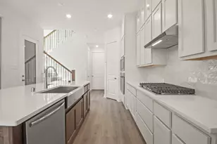 313 Fields Ln, Montgomery, TX 77316 - Photo 3