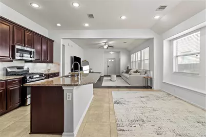 1611 Summer City Drive, Houston, TX 77047 - Photo 5