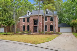 10 Larksberry Pl, The Woodlands, SC 77382 - Photo 1
