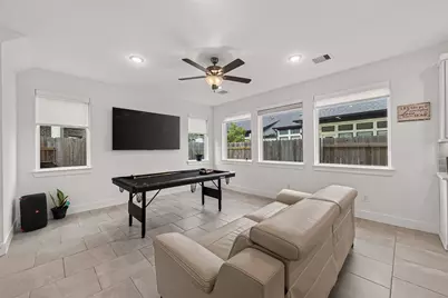 7803 Swooping Swallow Lane, Katy, TX 77493 - Photo 7