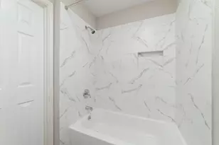 8426 Laurel Trails Dr, Houston, TX 77095 - Photo 27