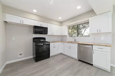 8426 Laurel Trails Drive, Houston, TX 77095 - Photo 17