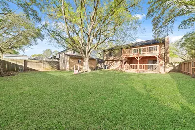8426 Laurel Trails Drive, Houston, TX 77095 - Photo 7