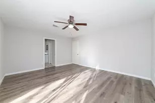 8426 Laurel Trails Dr, Houston, TX 77095 - Photo 23