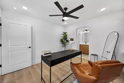 316 Walthall #F, Houston, TX 77022 - Photo 9