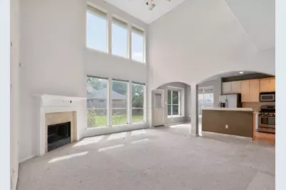 11527 Whittier Bridge Lane, Sugar Land, TX 77498 - Photo 7