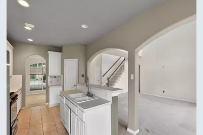 11527 Whittier Bridge Lane, Sugar Land, TX 77498 - Photo 9