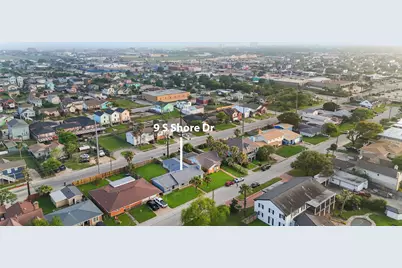 9 S Shore Drive, Galveston, TX 77551 - Photo 31