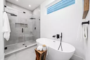 329 N Nagle St, Houston, TX 77003 - Photo 43