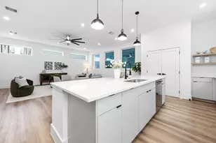 329 N Nagle St, Houston, TX 77003 - Photo 19