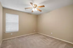 1719 Sandy Trail Ct, Houston, TX 77339 - Photo 25