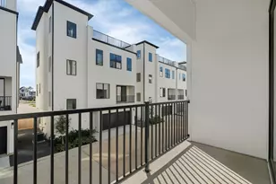 8702 Ojeman Villas Dr, Houston, TX 77055 - Photo 25